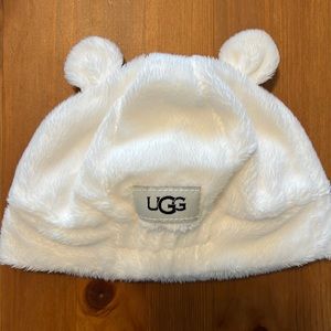 Baby ugg beanie